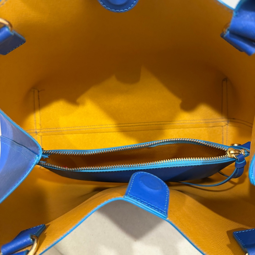 Elaine Turner Royal Blue Leather Tote with Removable Pouch - Picture 5 of 16